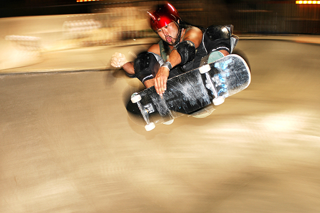 Bennett Harada, Verdugo Skatepark, Glendale, Nikon D200, 12-24mm