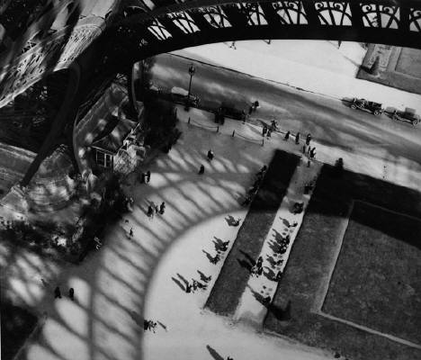 André Kertész | <i>Eiffel Tower, Paris, 1929</i>