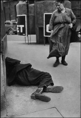PARIS—La Villette, 1929. © Henri Cartier-Bresson / Magnum Photos