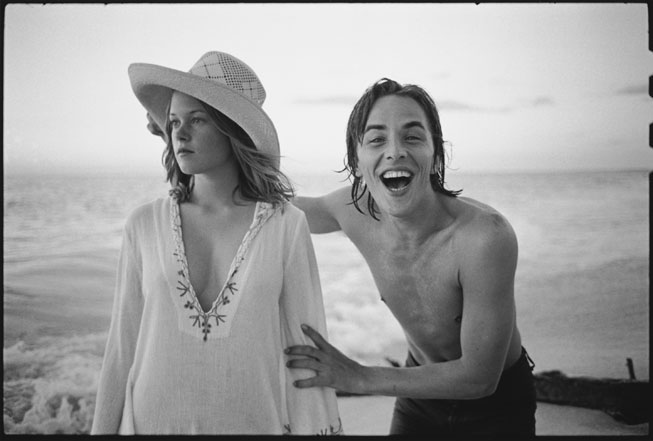 Melanie Griffith with her then boyfriend, Don Johnson, on Sanibel Island, Florida, during a break in filming of Night Moves (1975), directed by Arthur Penn. Mary Ellen Mark