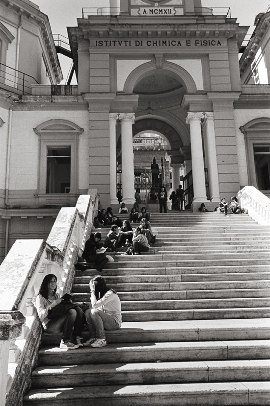 Università degli Studi Federico II, Napoli; Leica MP 0.58, 35mm Summicron, Kodak Tri-X © Doug Kim