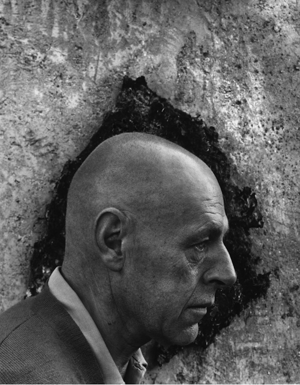 Jean Dubuffet, 1956 © Arnold Newman