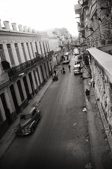 Concordia, La Guardia, Havana, Cuba; Leica MP 0.58, 35mm Summicron, Kodak Tri-X © Doug Kim
