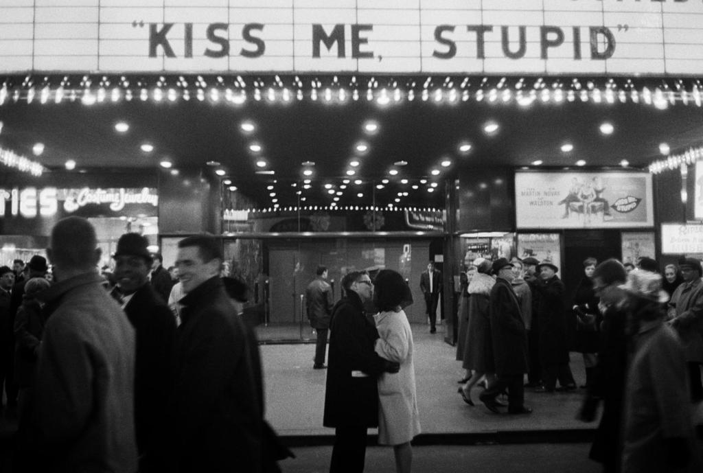 Time Square, 1965 © Joel Meyerowitz