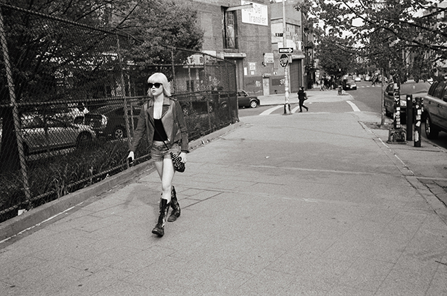 Williamsburg, Brooklyn; Leica MP 0.58, 35mm Summicron, Kodak Tri-X © Doug Kim