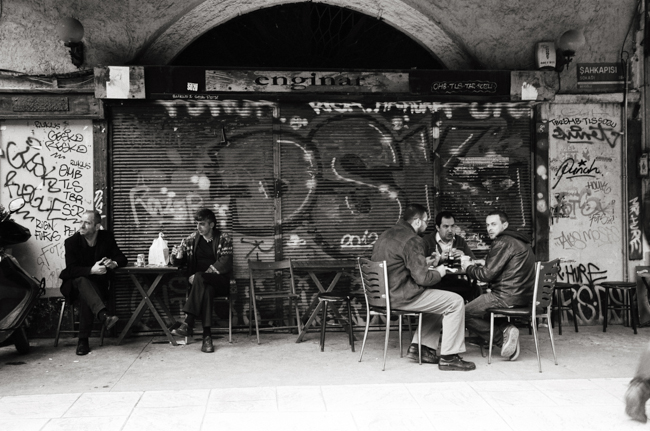Tünel, Istanbul, Turkey; Leica MP 0.58, 35mm Summicron, Kodak Tri-X © Doug Kim