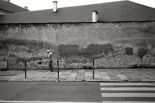 Kleparz, Kraków, Poland; Leica MP 0.58, 35mm Summicron, Kodak Tri-X © Doug Kim