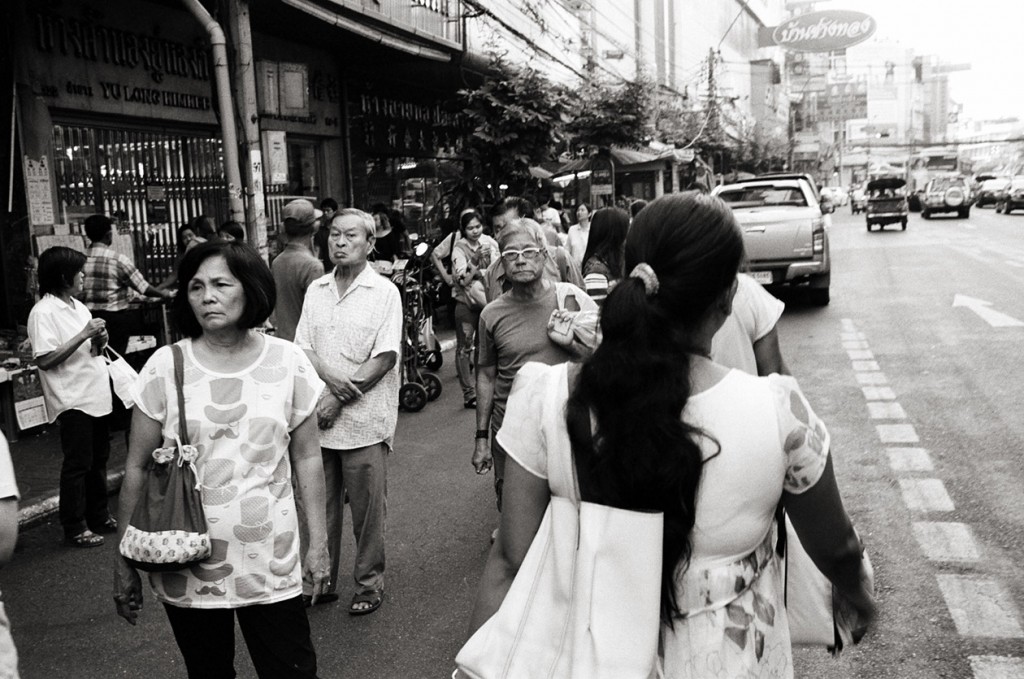 Samphanthawong, Bangkok, Thailand; Leica MP 0.58, 35mm Summicron, Kodak Tri-X © Doug Kim