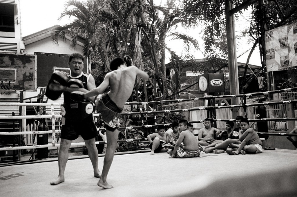 Mana Wittaya School Khlong San, Bangkok, Thailand; Leica MP 0.58, 35mm Summicron, Kodak Tri-X © Doug Kim