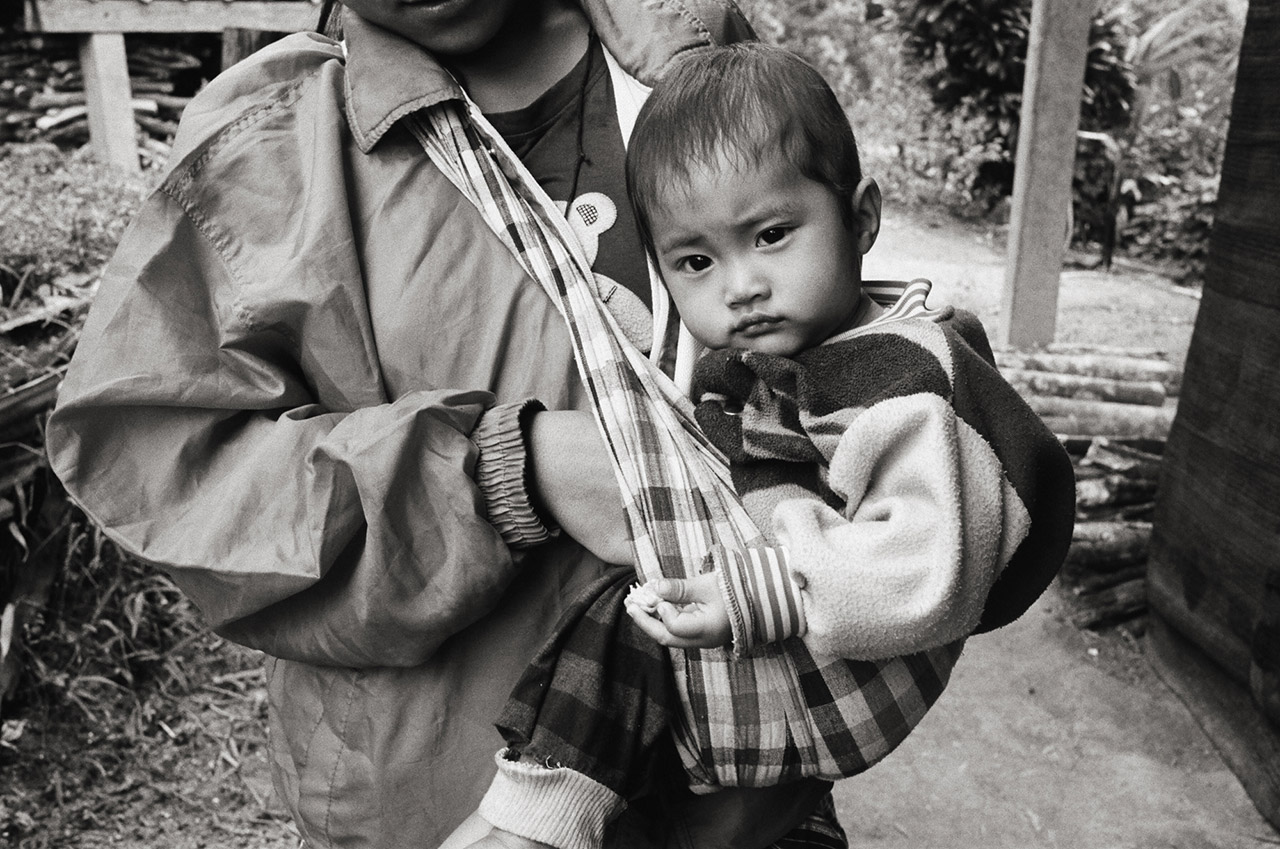 Hmong Hill Tribe, Chiang Mai, Thailand; Leica MP 0.58, 35mm Summicron, Kodak Tri-X © Doug Kim