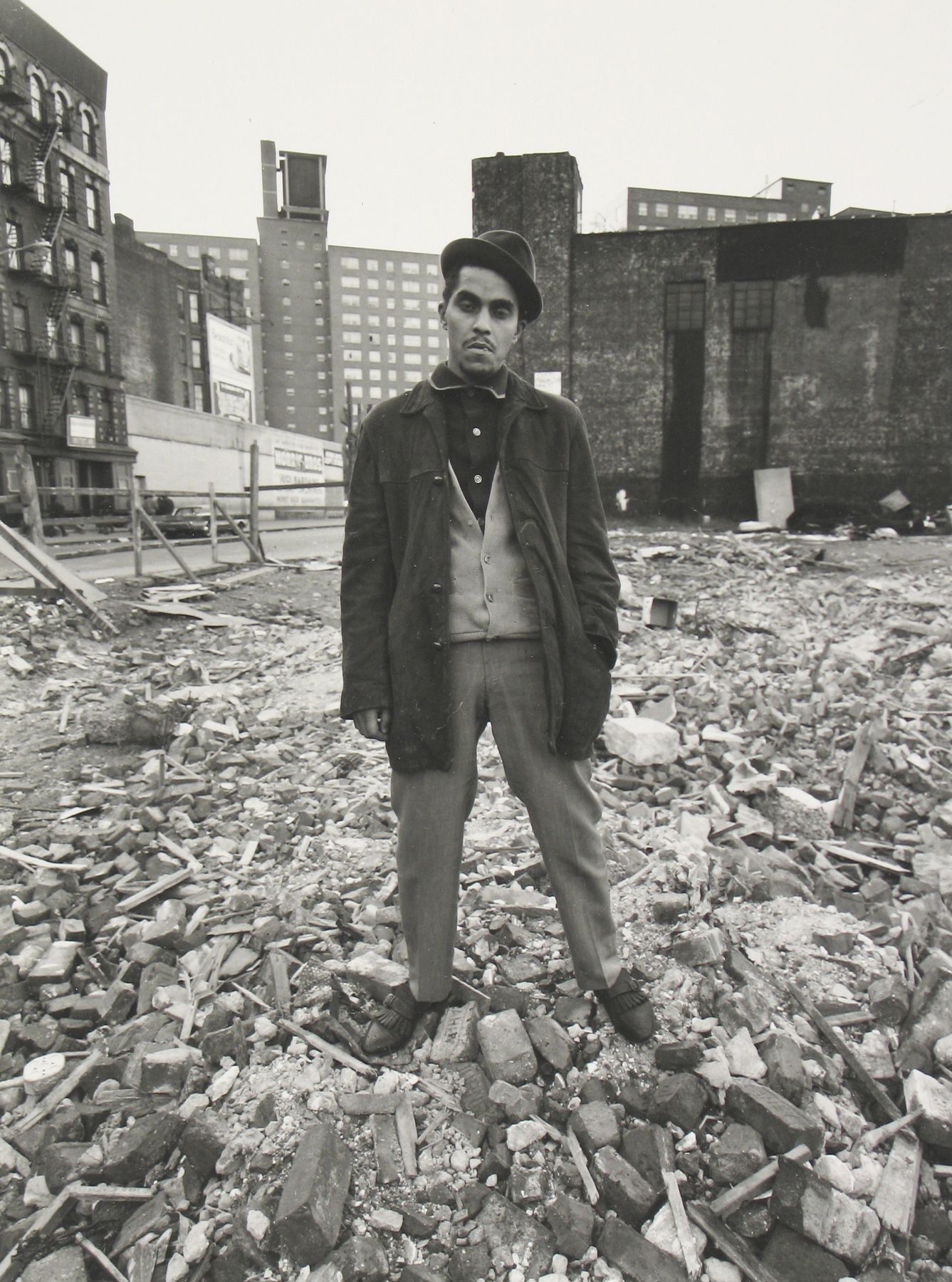 East 100th Street, c. 1966-68 © Bruce Davidson